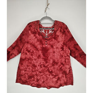 French Blue Woman Red Tie-Dye Textured Knit Tunic Size 3X Open V Back Lace Beads